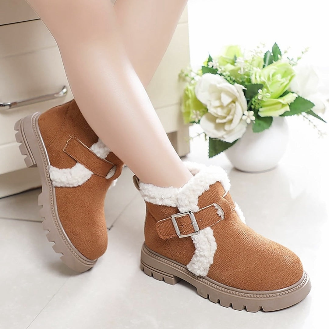 Sherpa Winter buckle boots