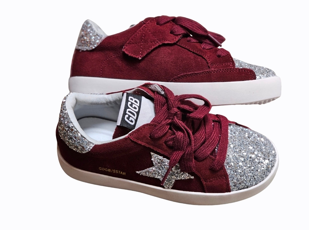 Supernova Star Sneakers (some sizes\styles rts)