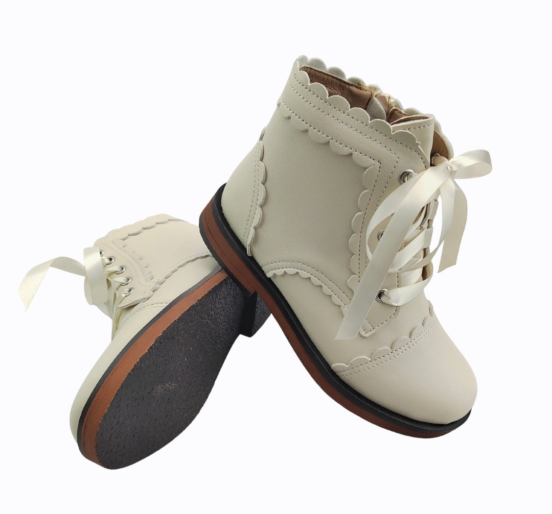 Madeline scallop boots