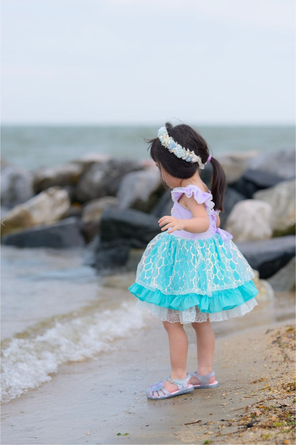 Mermaid tail bow jelly sandals