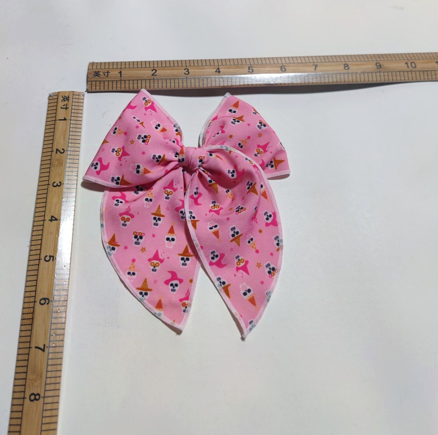 Christmas embroidered hair bows