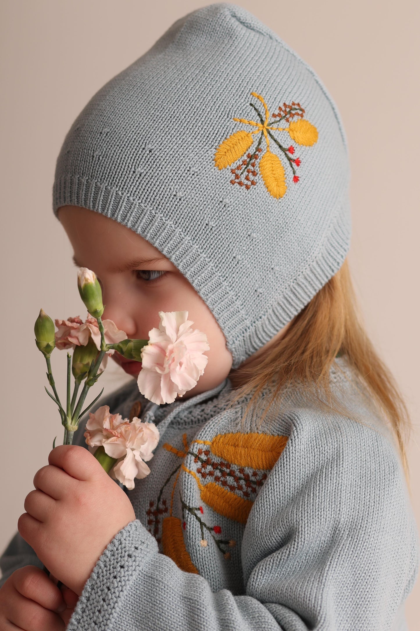 Fields of gold cardigan and bonnet