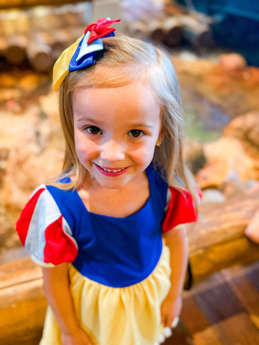 Snow White hair bow