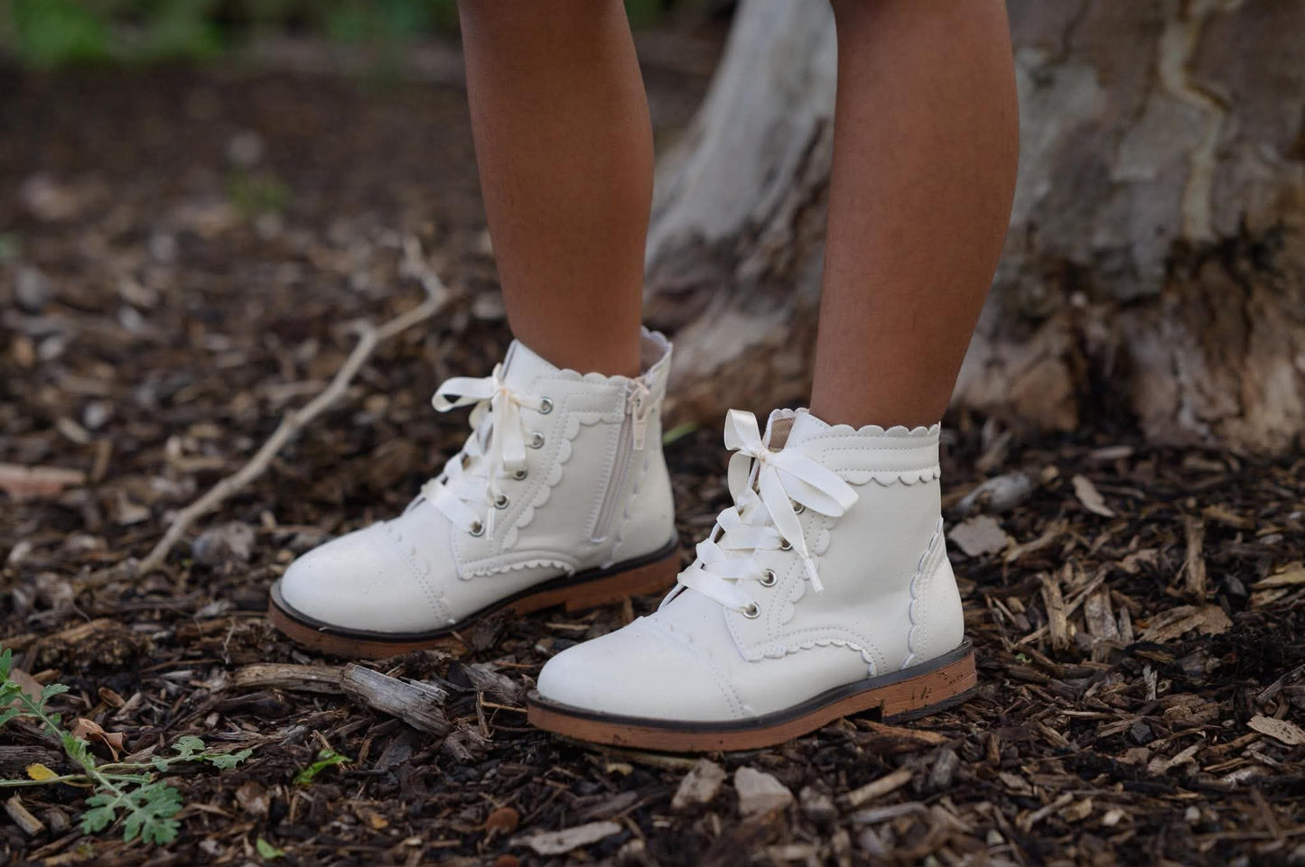 Madeline scallop boots