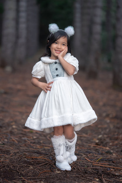 Boots with the fur Pom pom boots Girls & Womens