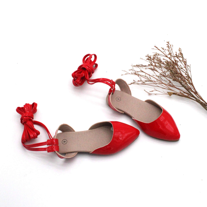 Pointy toe patent lace up shoes